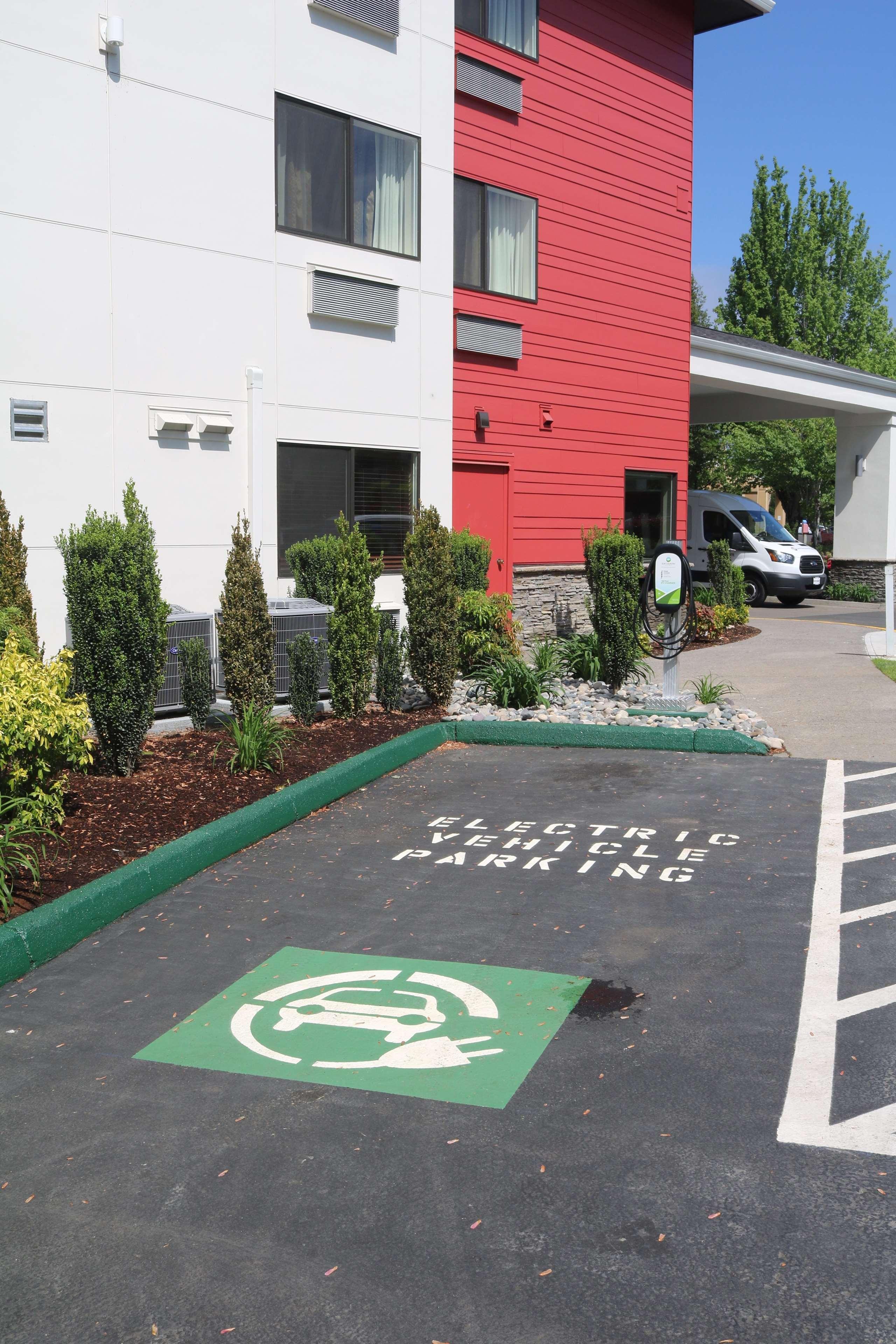 Best Western Plus Executive Hotel & Suites Sulphur Exterior foto