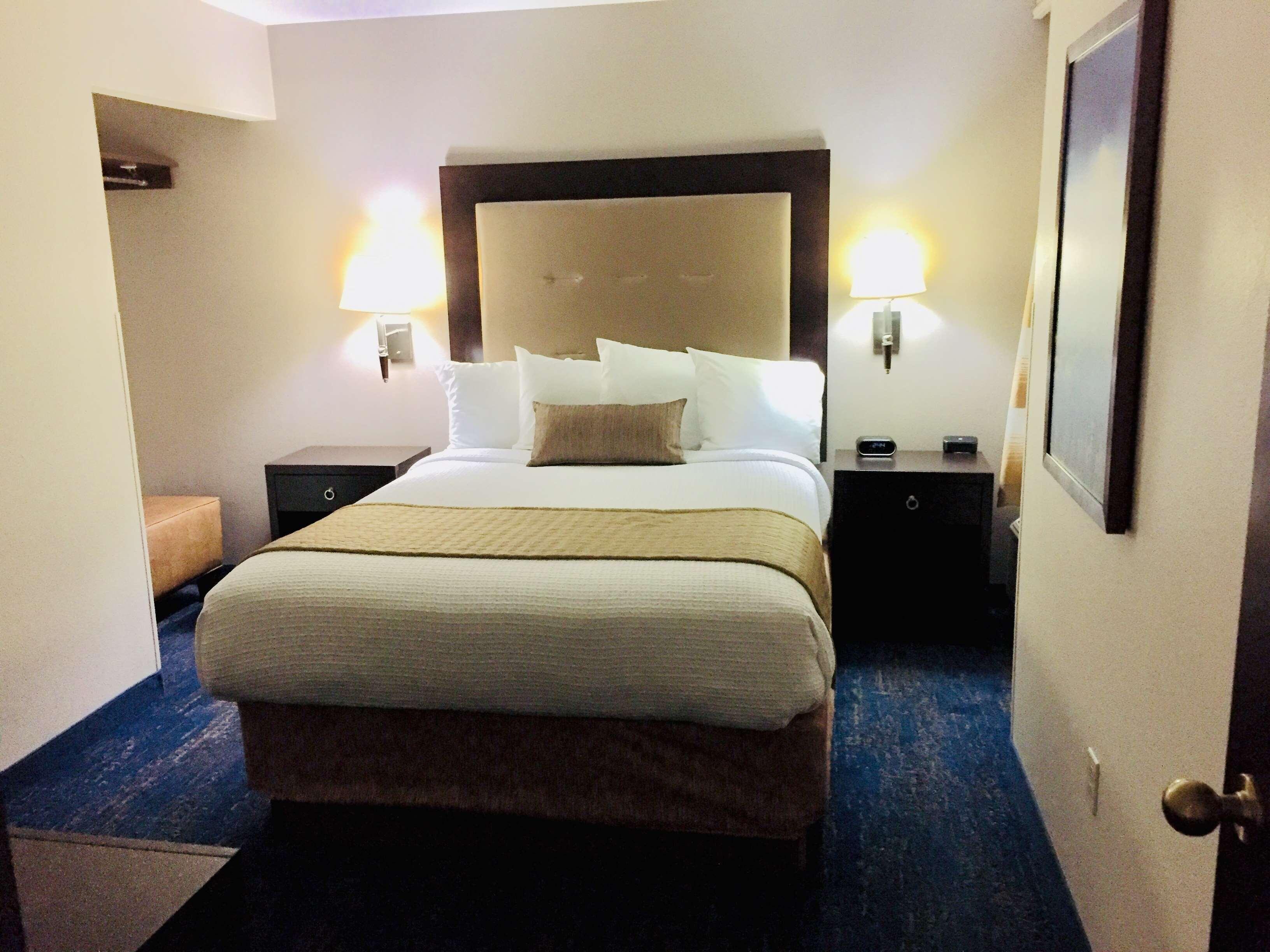 Best Western Plus Executive Hotel & Suites Sulphur Exterior foto