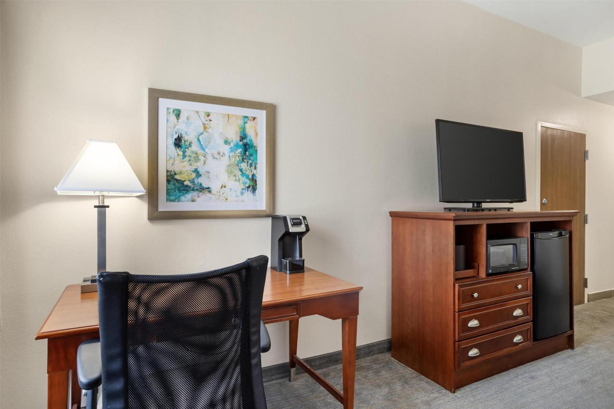 Best Western Plus Executive Hotel & Suites Sulphur Exterior foto