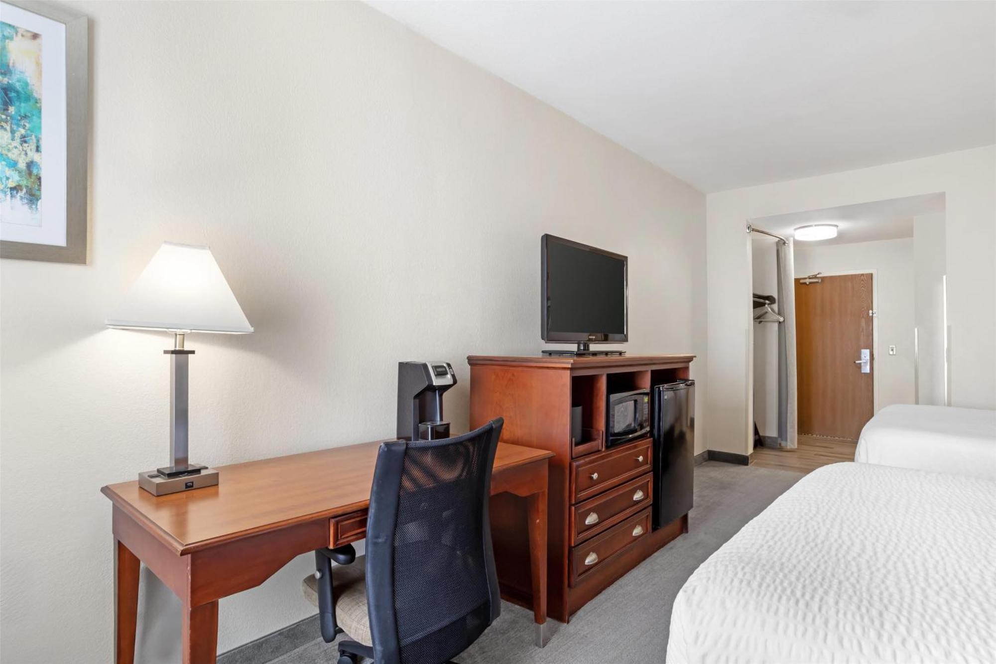 Best Western Plus Executive Hotel & Suites Sulphur Exterior foto