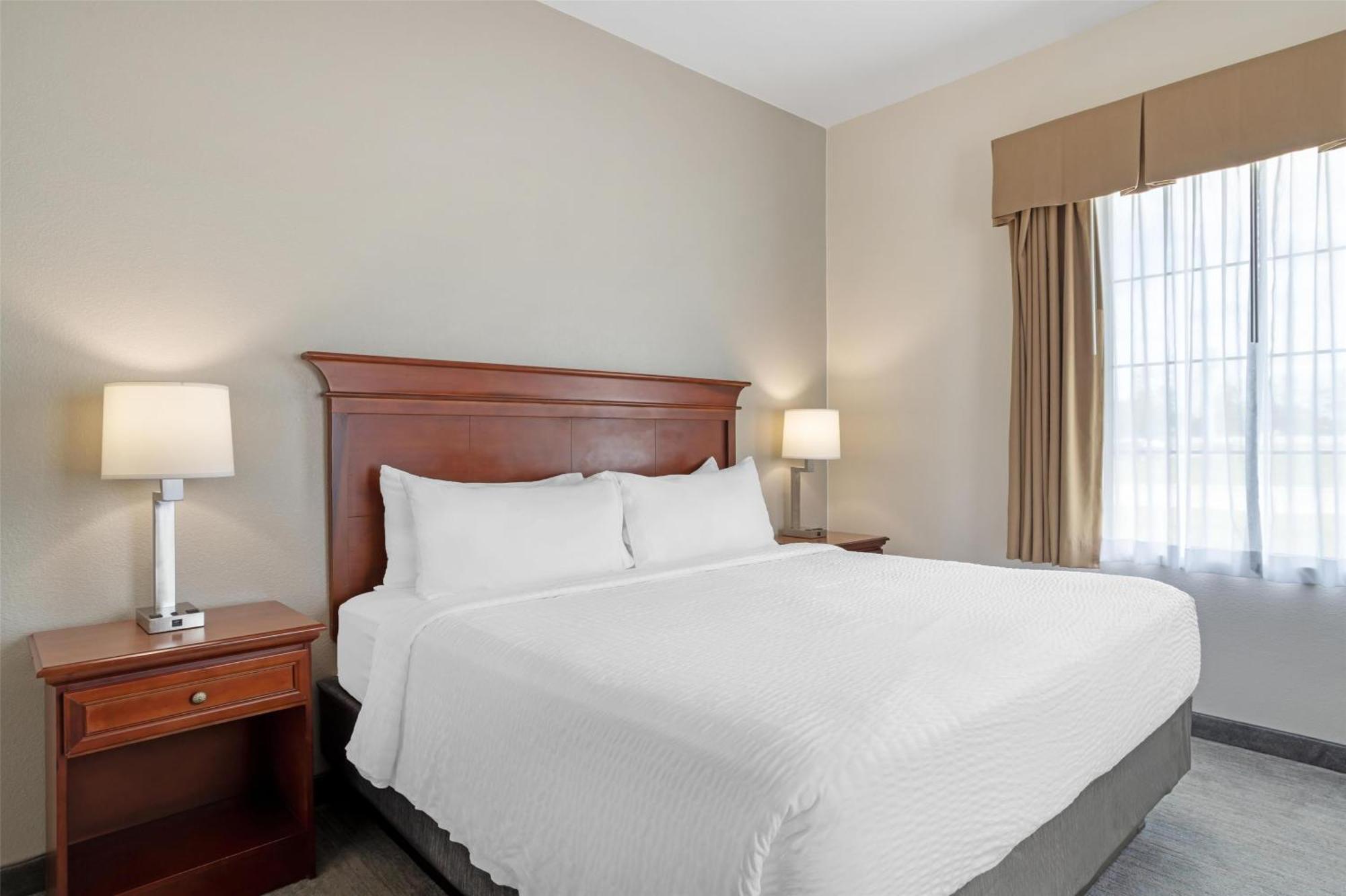 Best Western Plus Executive Hotel & Suites Sulphur Exterior foto